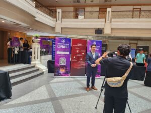 i-Sprint x Misoft Partner Connect 2026 Here's how the attack works: 1. Smishing > 2. Fake Landing Pages > 3. Credential Harvesting